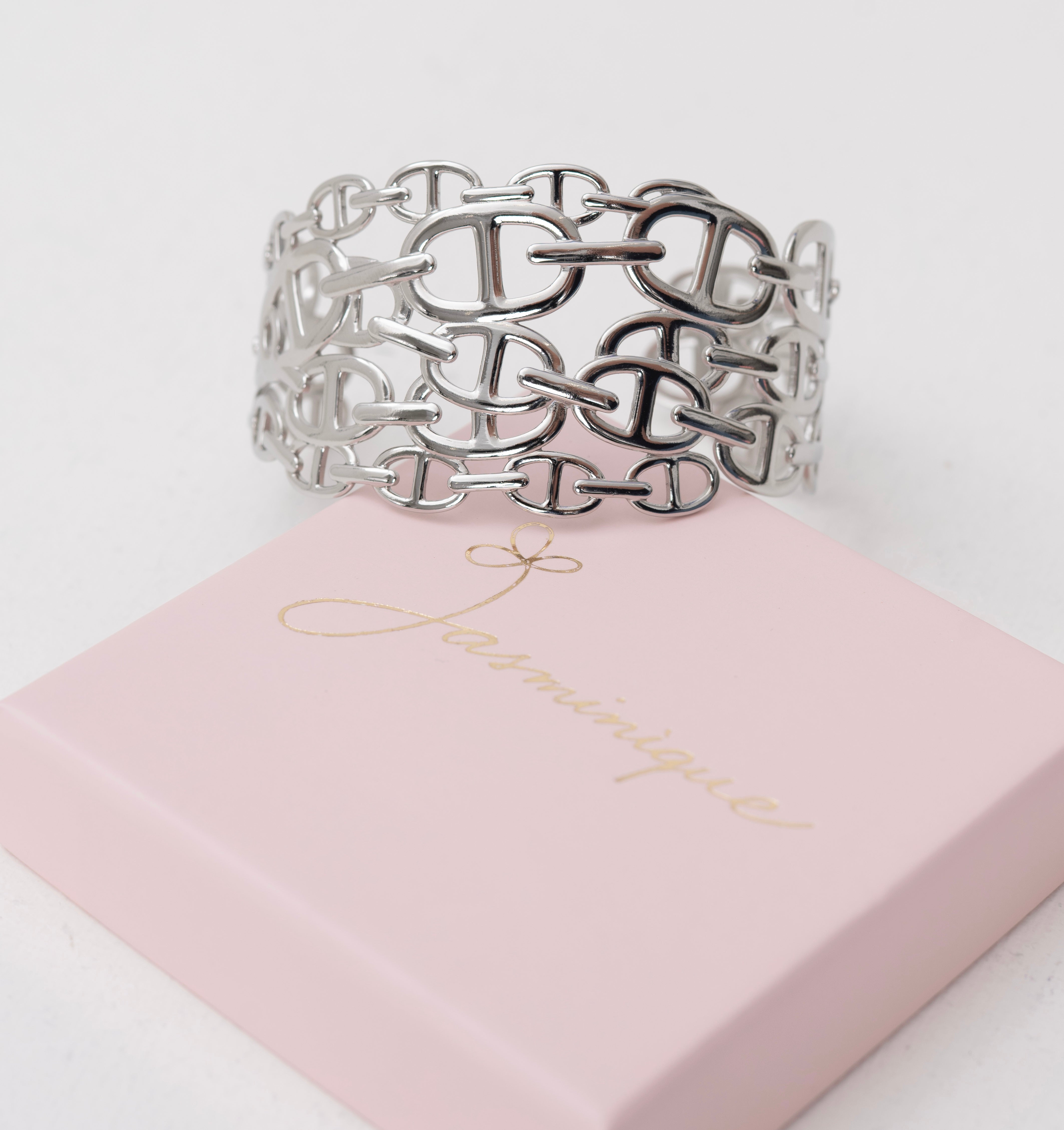 Bracciale rigido a maglie