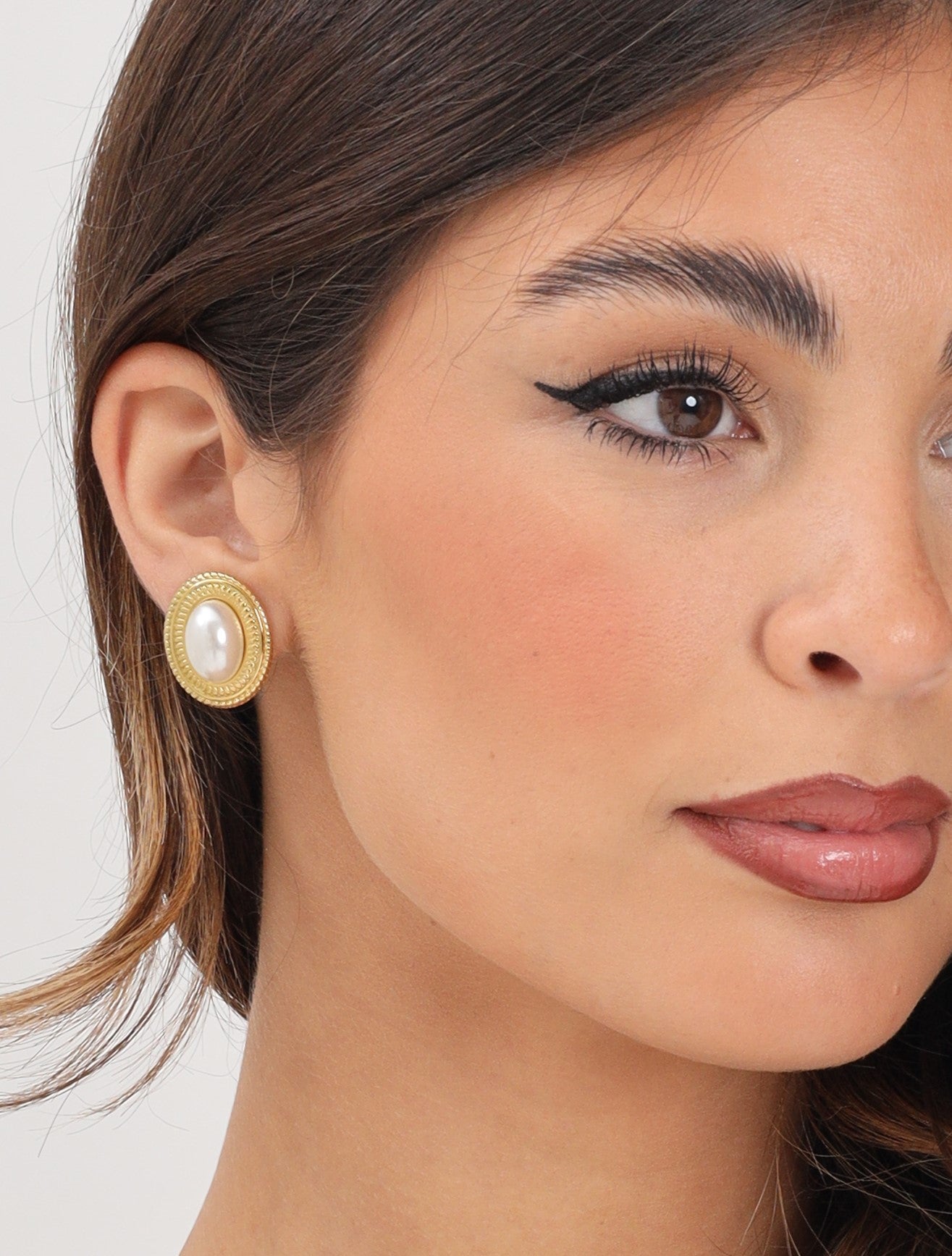 orecchini a clip bottone con perla