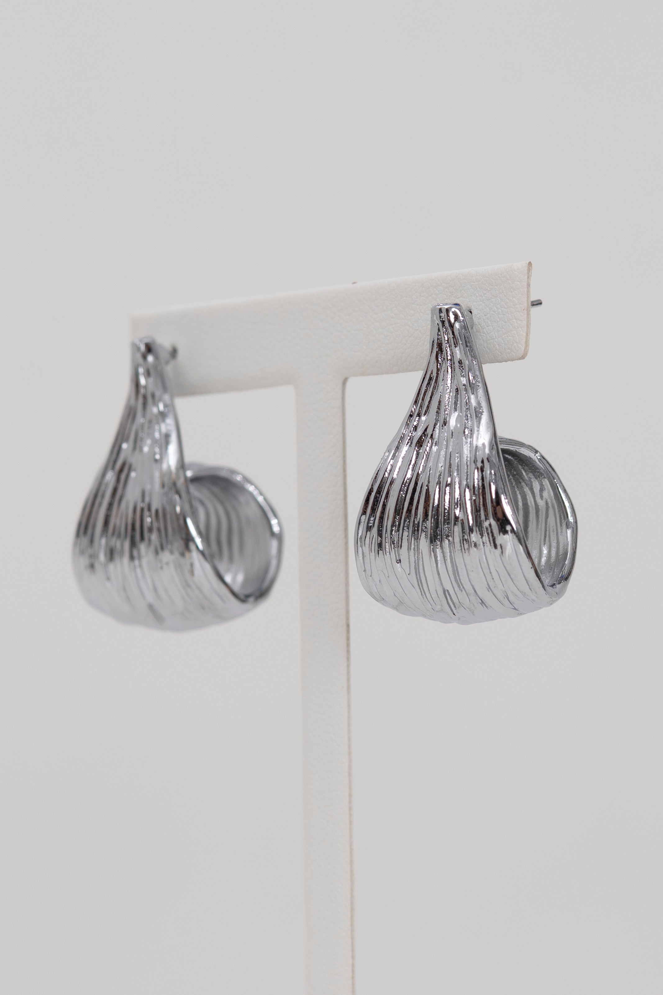 Goccia aperta dietro