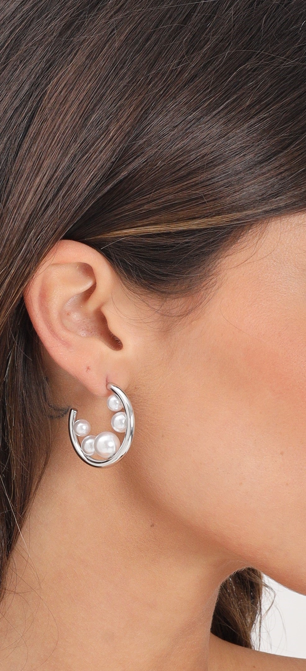 orecchini cerchietto con perle